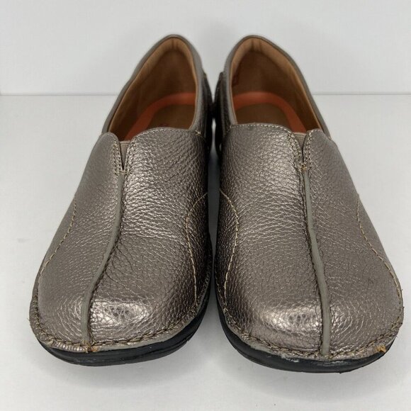 Clarks Unstructured Gold Leather Slip-On Casual Shoes Womens Size 9M Loafers - Picture 3 of 9